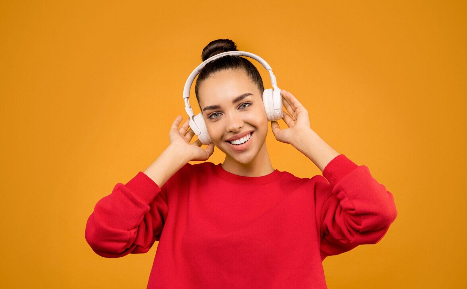 pexels-sound-on-3756752