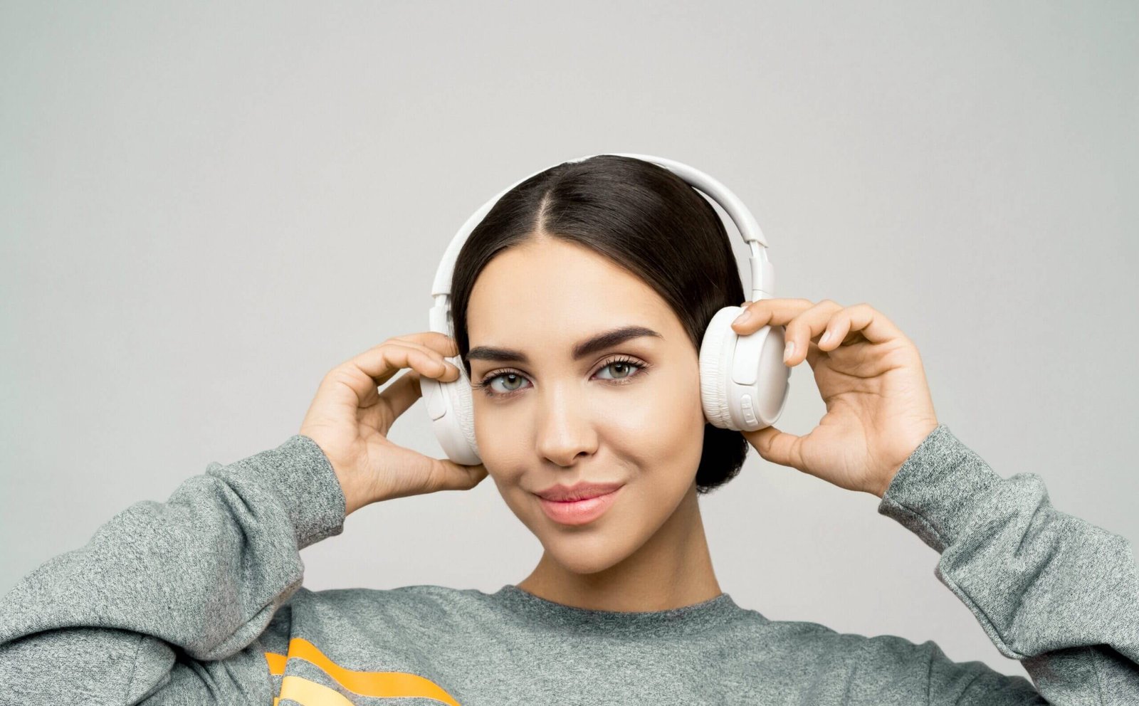 pexels-sound-on-3756959